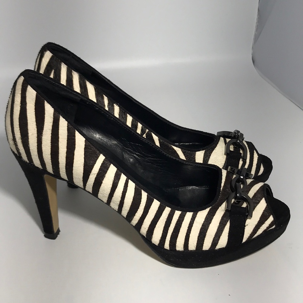 🔴 Chico’s Zebra Print Peep Toe Heels 9M